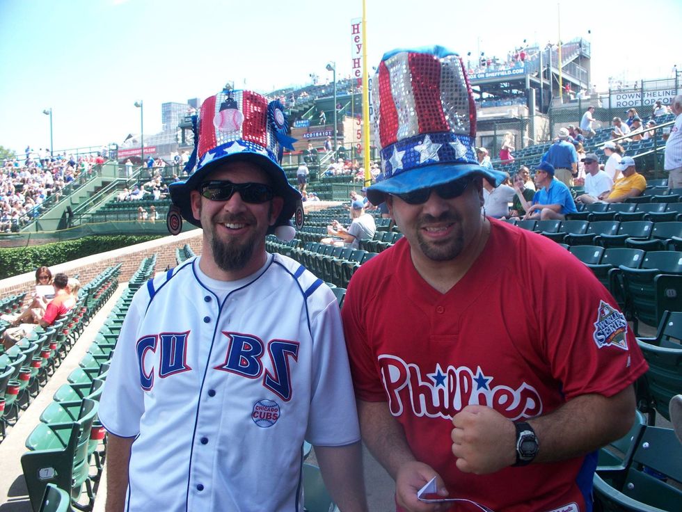 Tony (right) with a Cubs fan in 2010.