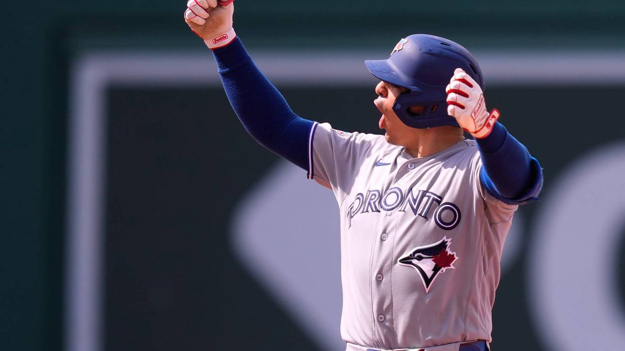 After a misplayed foul pop, Valenzuela hits go-ahead double in Blue Jays' 4-3 win over Red Sox