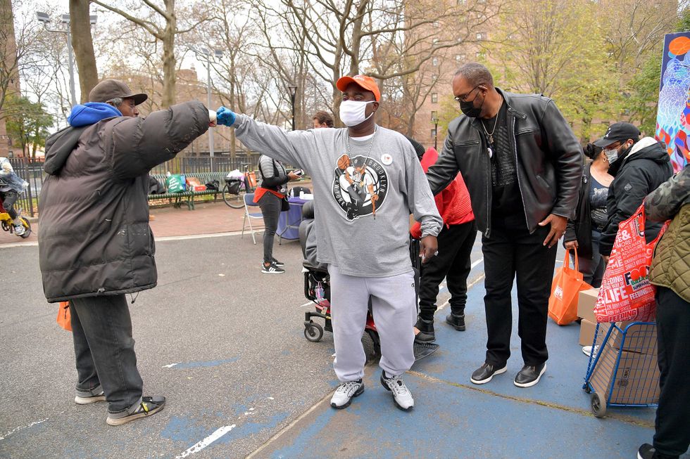 Tracy Morgan, Food Bank For New York City, and Council Member Robert E. Cornegy Jr. distribute turkeys to Brooklyn families in celebration of Thanksgiving on November 21, 2020 in Brooklyn, New York.
