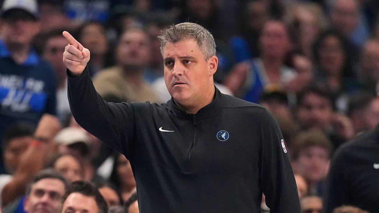 Trail Blazers Coach Basketball