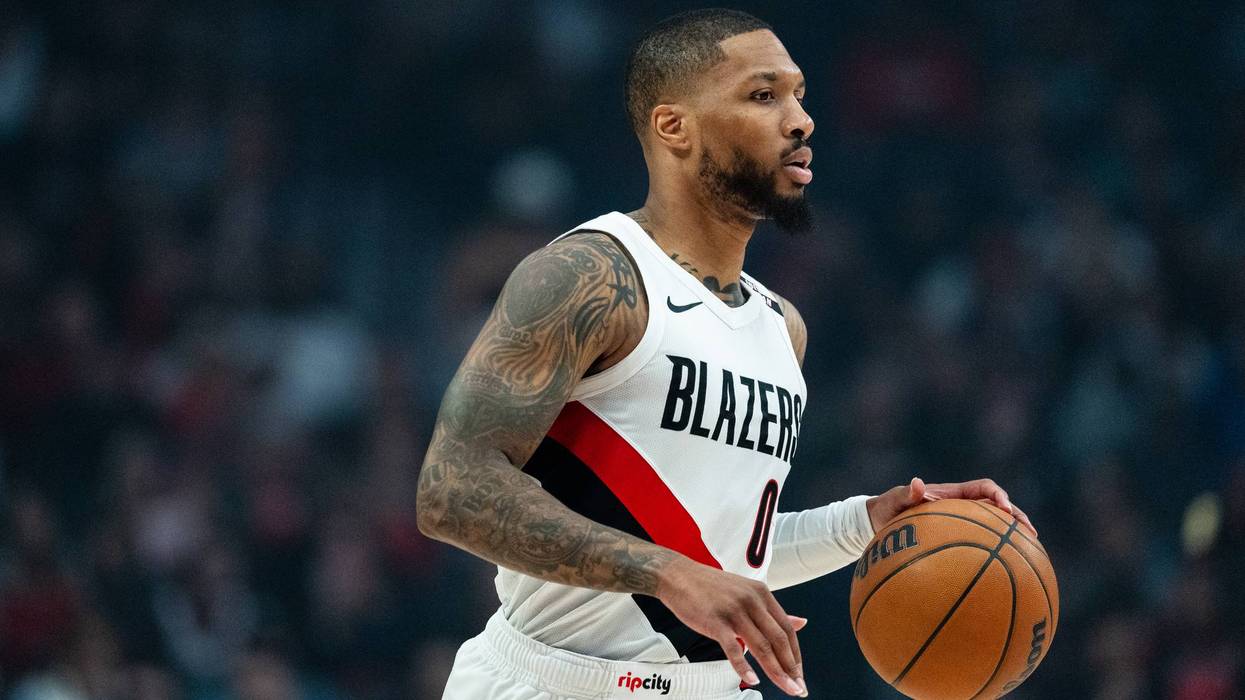 TRAIL BLAZERS-LILLARD