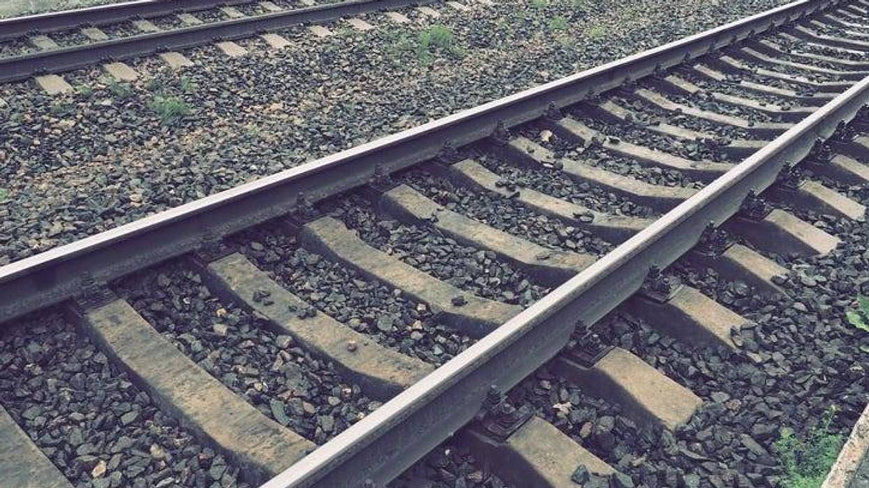 train track