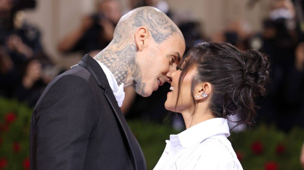 Kourtney Kardashian and Travis Barker's first dance at Italy wedding performed by Andrea Bocelli