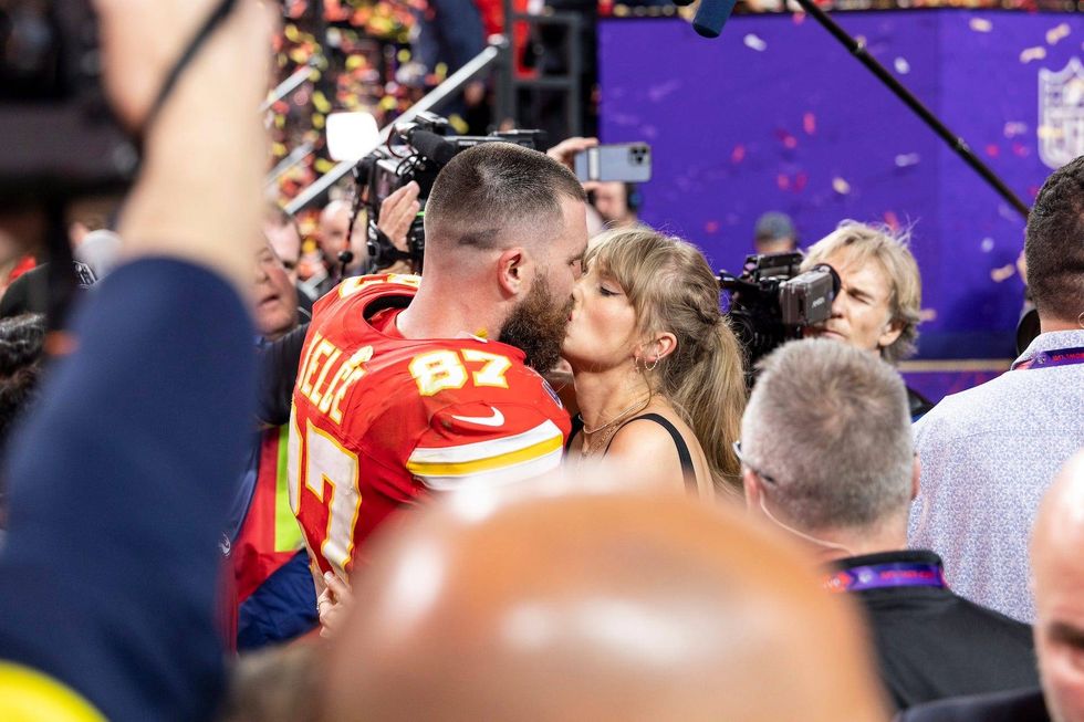 Travis Kelce, Taylor Swift