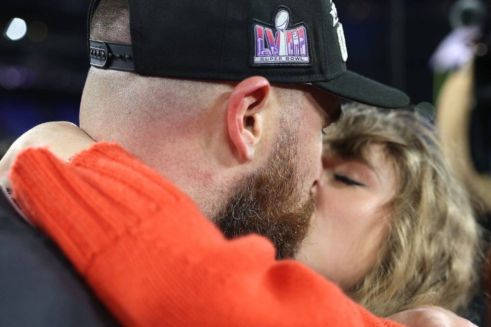 Travis Kelce, Taylor Swift