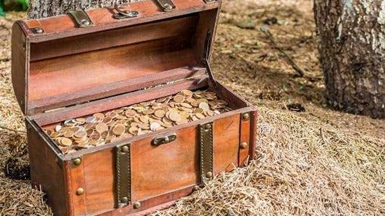 Treasure, Chest, Forest, Rocky Mountains
