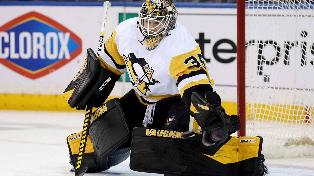 Tristan Jarry playing in Madison Square Garden