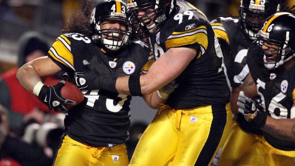 Troy Polamalu with Brett Keisel after Pick 6 v Ravens in AFC title game