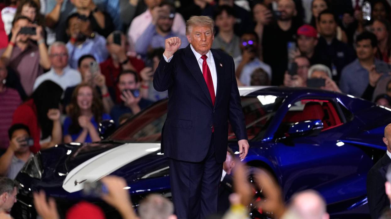 Trump 3859