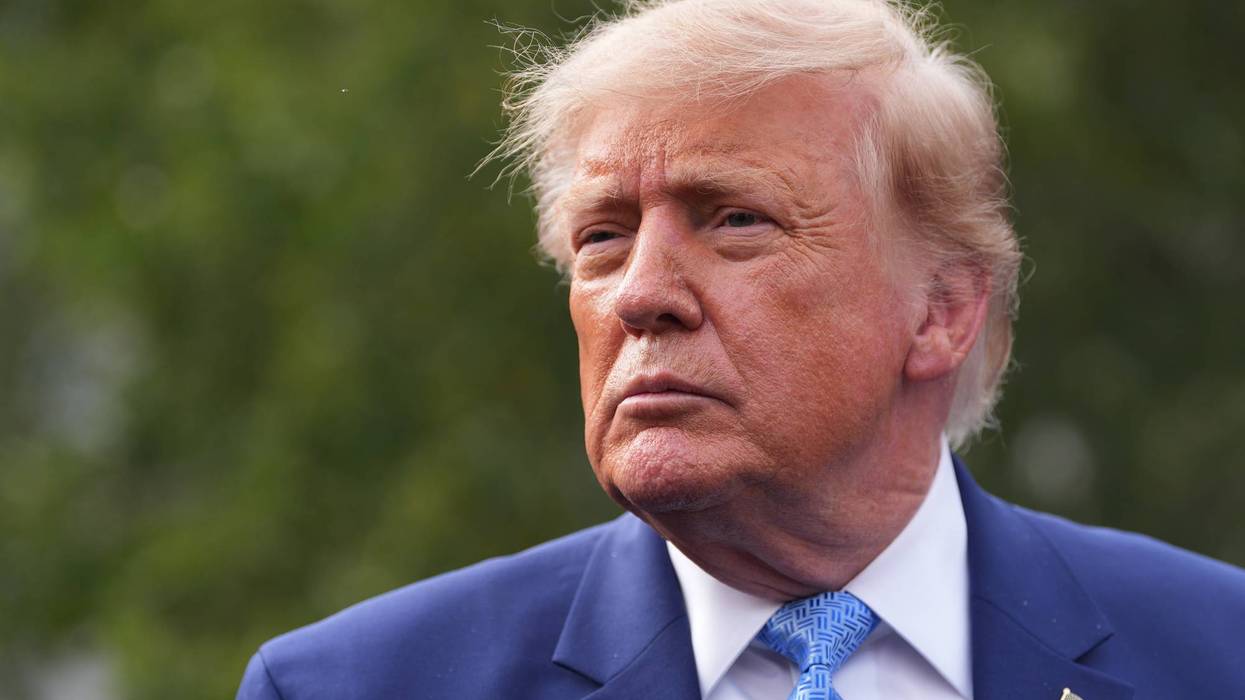 Trump AI 831