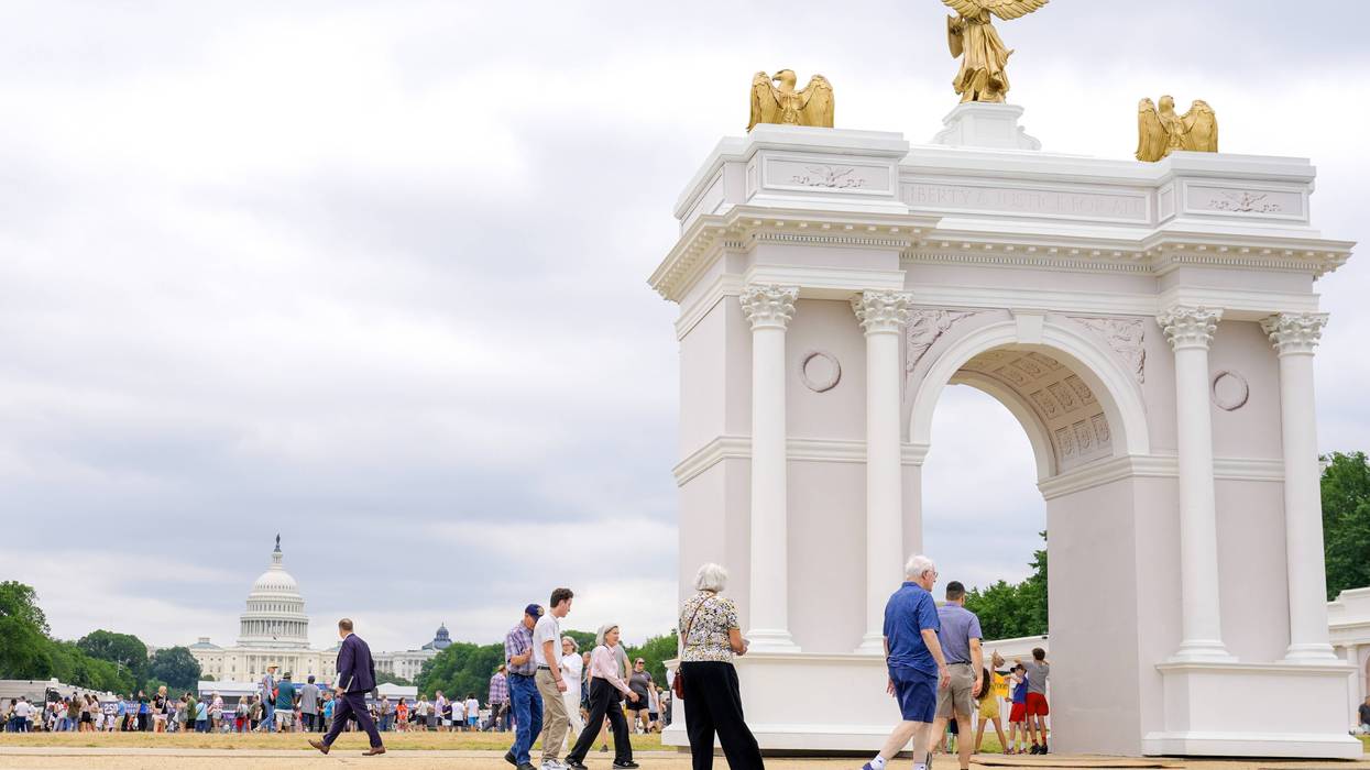 TRUMP-ARCO DEL TRIUNFO