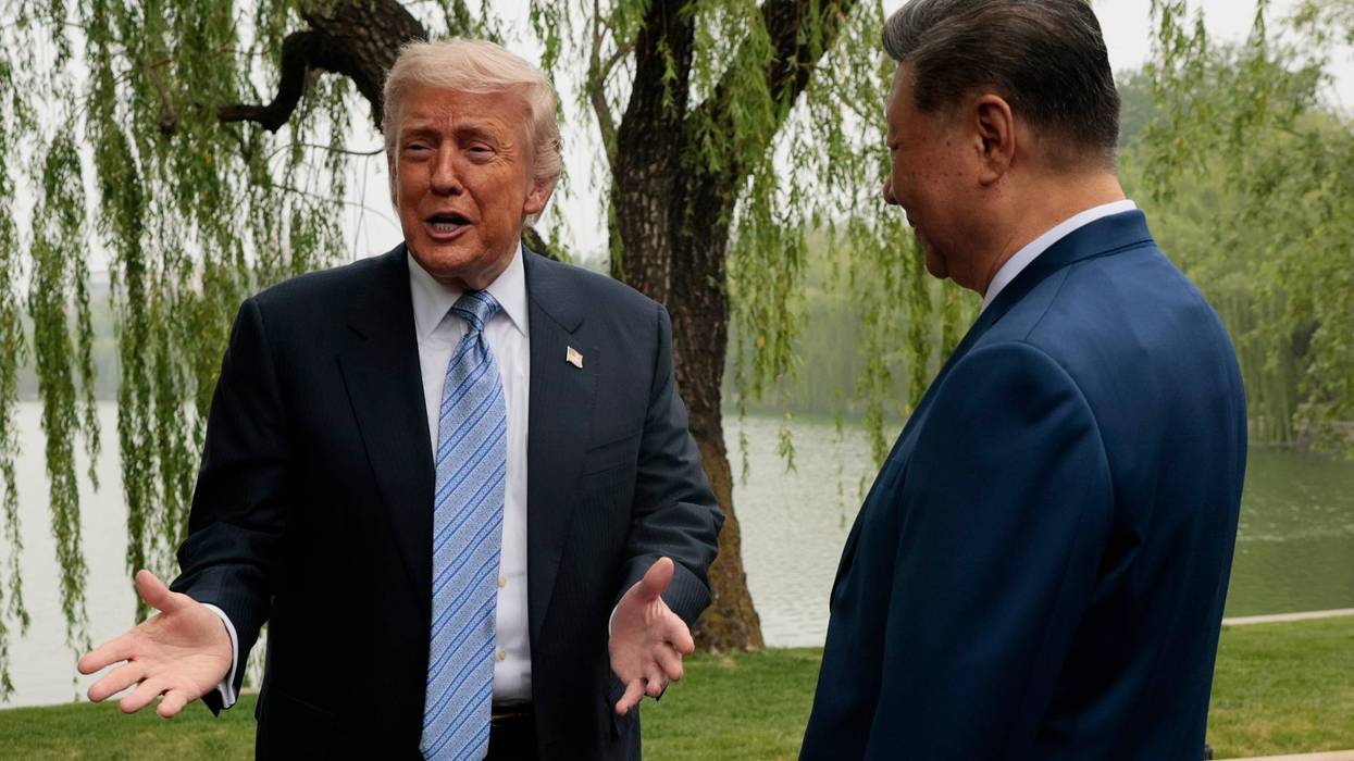 Trump China 998