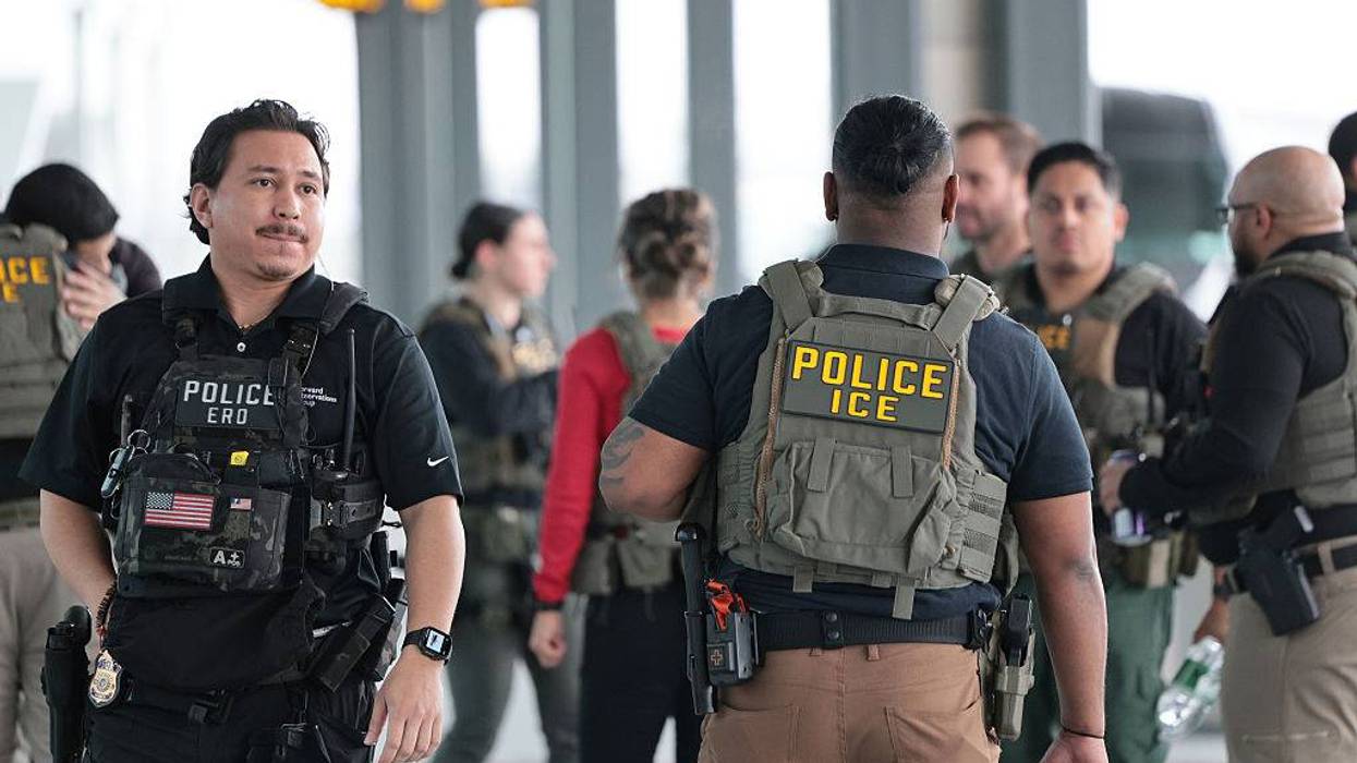 Trump Sends ICE Agents To Airports As DHS Remains Unfunded