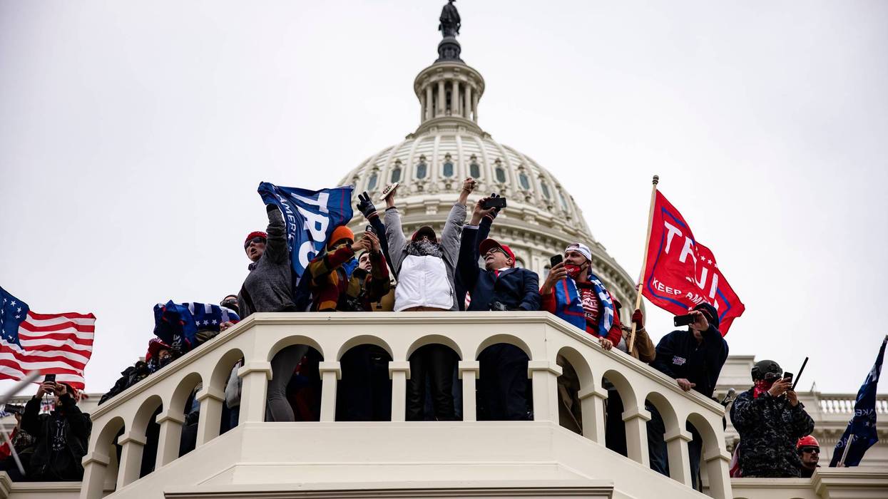 trump supporters gather on the u.s. capitol on jan 6, 2021