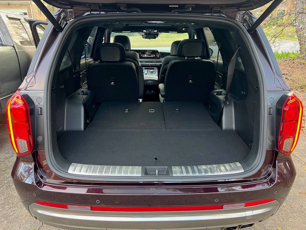 Trunk view of the Hyundai Palisade Calligraphy
