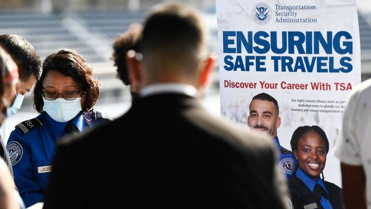 TSA holding job fair for open spots at DFW Airport, Love Field