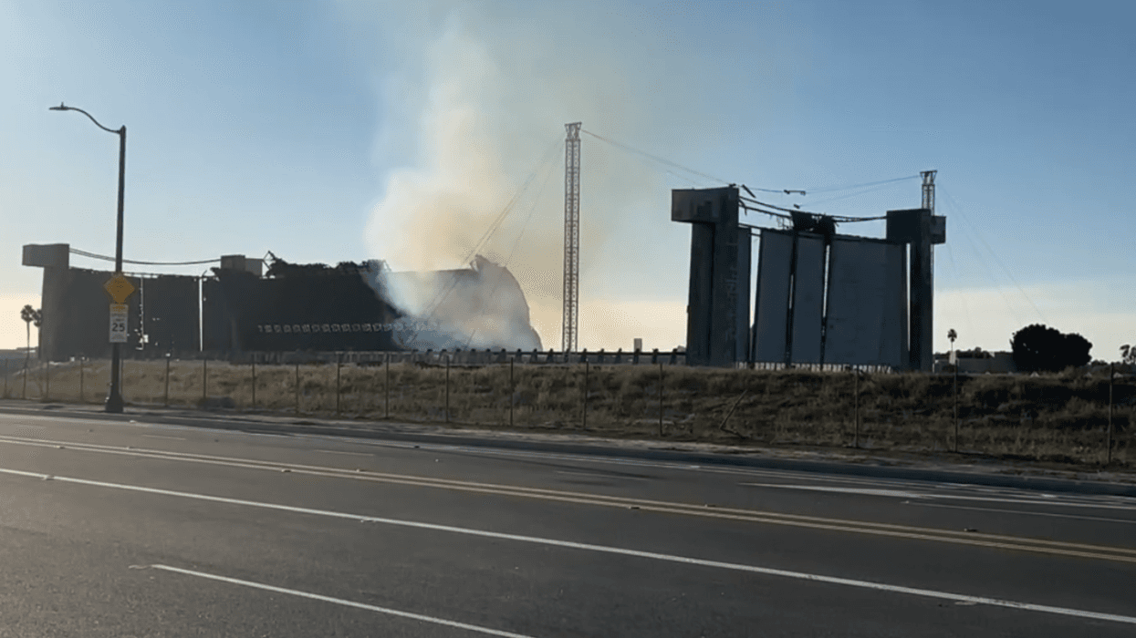 Tustin North Hangar Fire