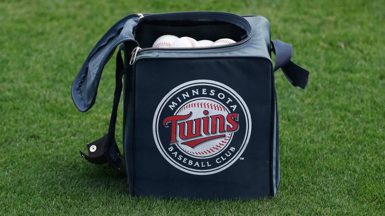 Twins ball bag