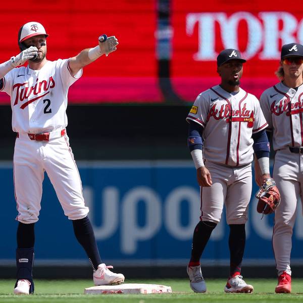 Twins beat the Braves 6-4 to sweep their three-game series