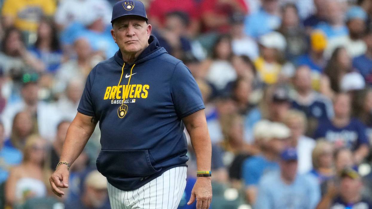 Twins Brewers Baseball