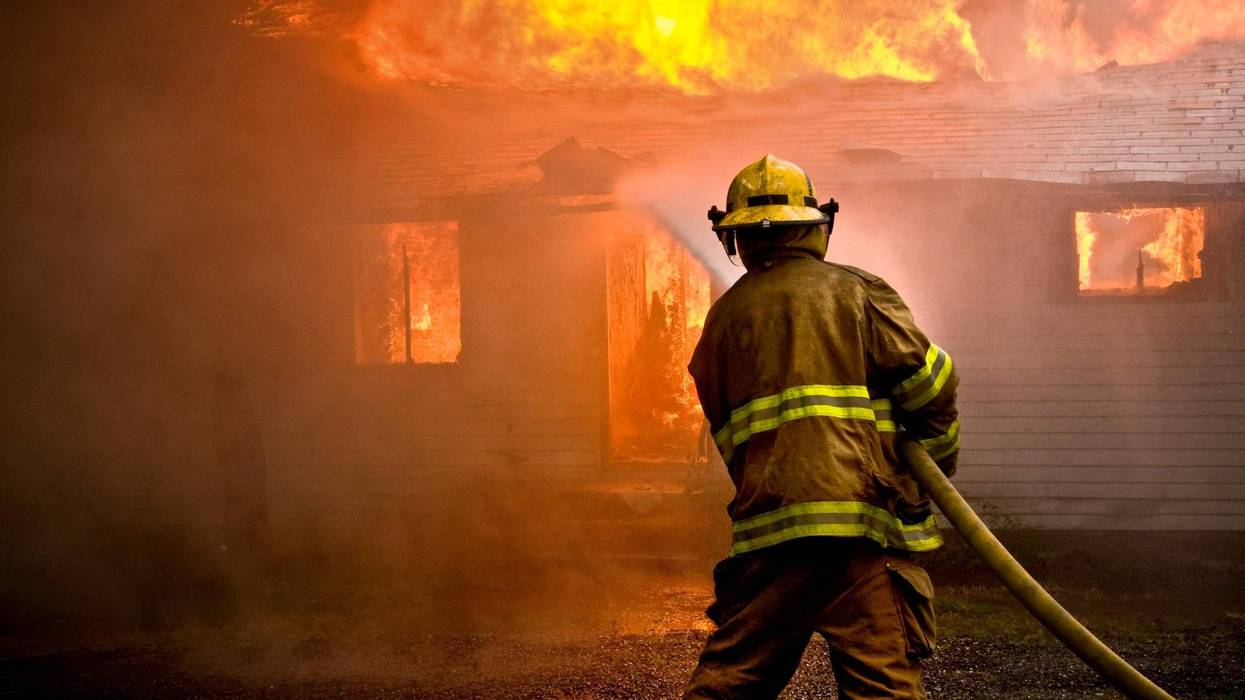 Two alarm fire in New Orleans East, 19 homeless