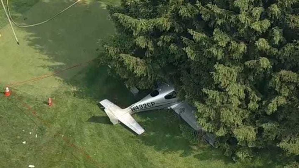 Two people were hurt after a small plane crashed on the golf course at Saint David