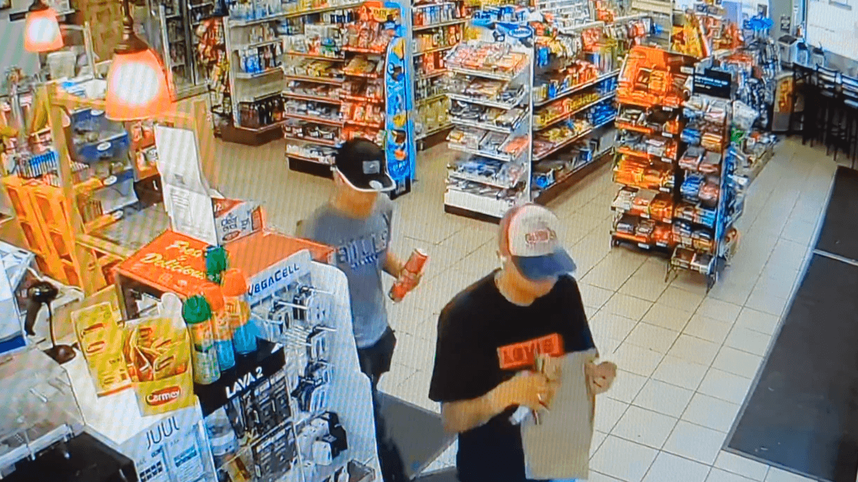 Two suspect who attacked and robbed a man in Bergen, New Jersey.