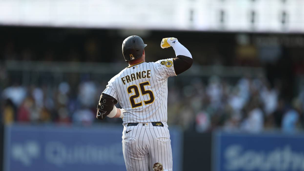 Ty France powers Padres to sweep of Braves
