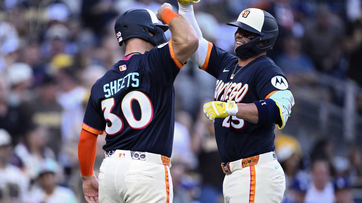 Padres take down Dodgers 7-1
