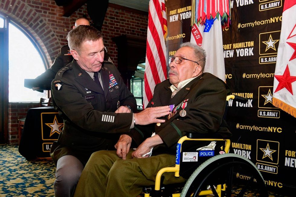 U.S. Army awards purple heart to 99-year-old World War II vet