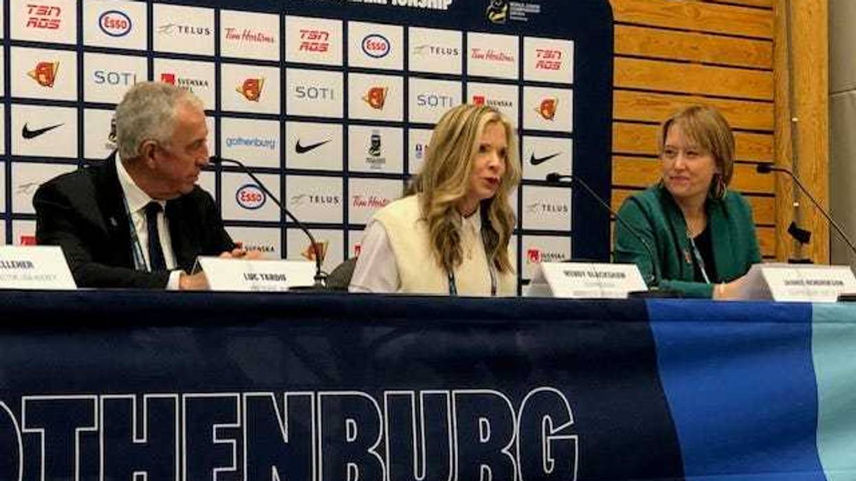 U.S. Junior Hockey, Sweden, Minnesota, University of Minnesota, Hockey