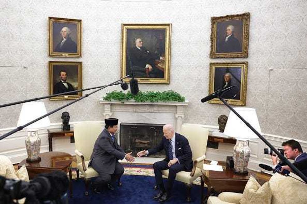 U.S. President Joe Biden (R) meets with President of Indonesia Prabowo Subianto in the Oval Office of the White House on November 12, 2024 in Washington, DC. The two leaders met to discuss the strengthening of U.S.-Indonesian cooperation as part of the comprehensive strategic partnership. (Photo by Alex Wong/Getty Images)