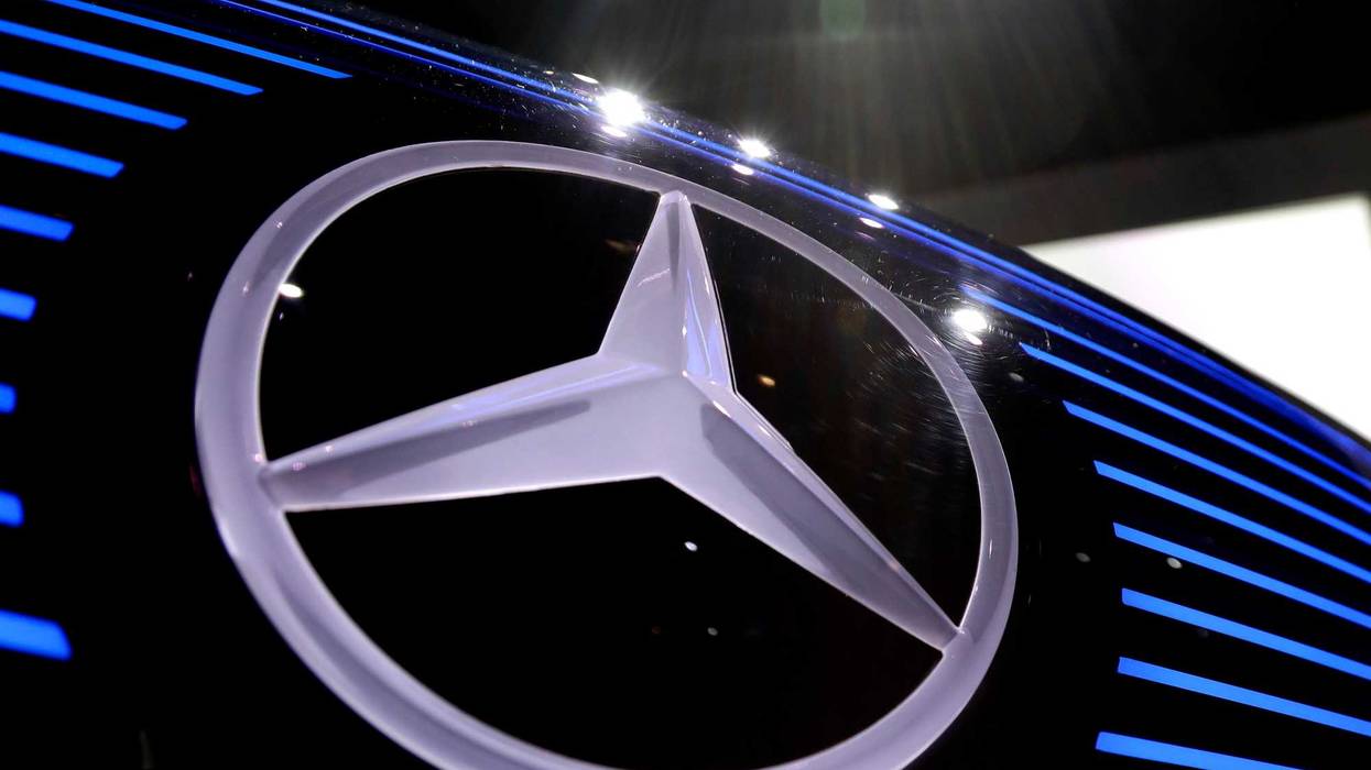 UAW-Daimler Truck-Contract