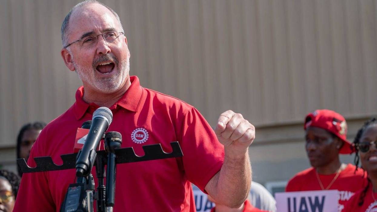UAW President Shawn Fain, UAW local leaders and workers rally