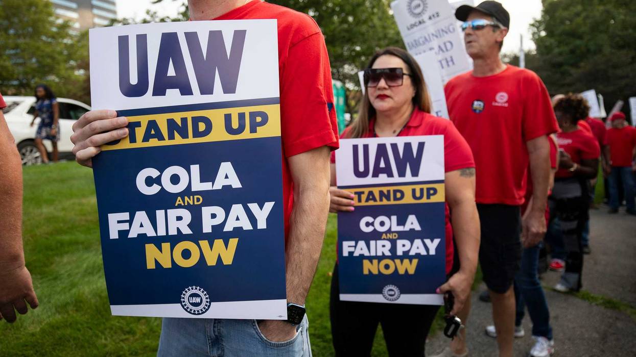 UAW workers picket
