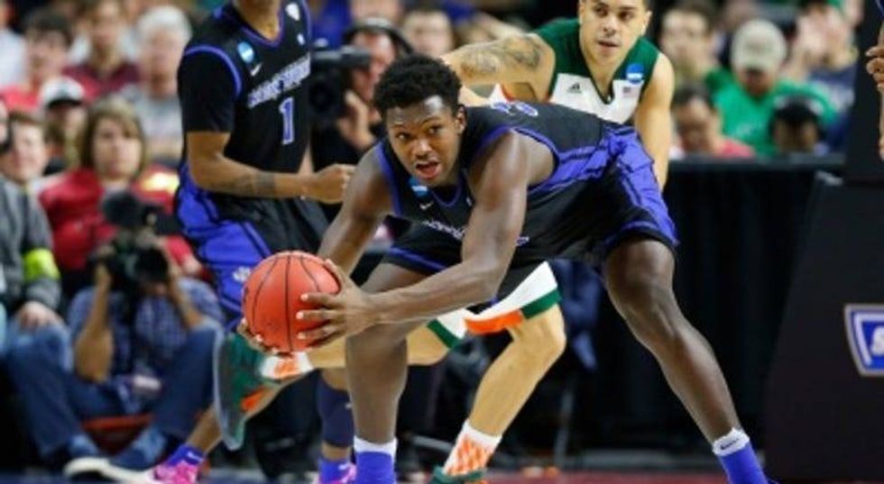 UB Bulls Fall to Miami in March Madness 36