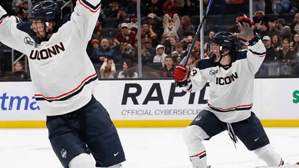 UConn, Quinnipiac hockey join CT's March Madness contingent