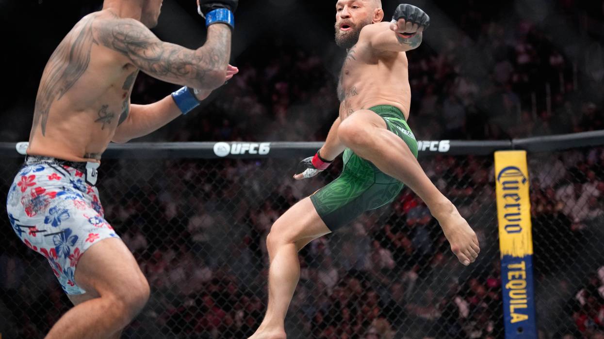 UFC-329 MCGREGOR 35