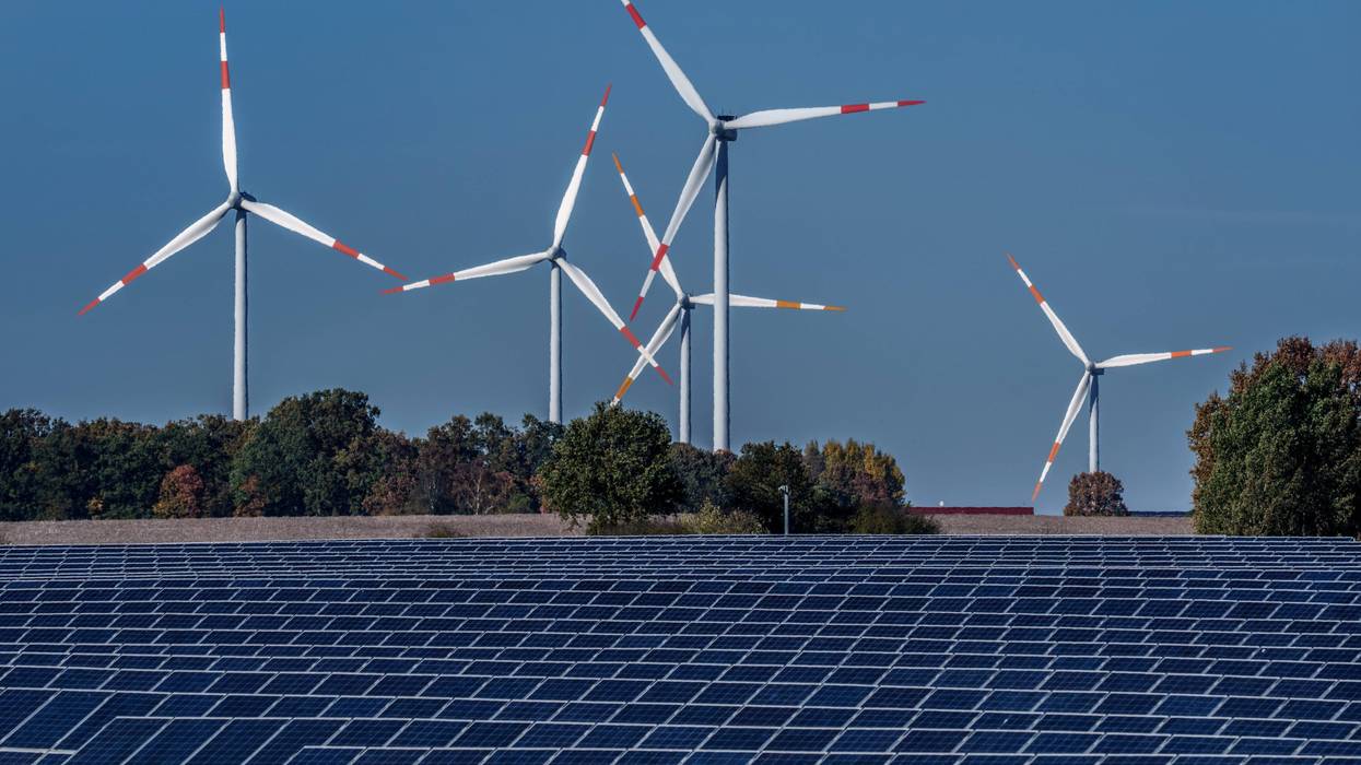 UN Climate Report-Emissions and Growth