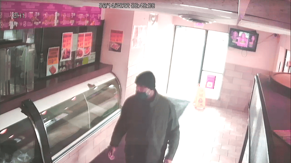 Unarmed robbery suspect