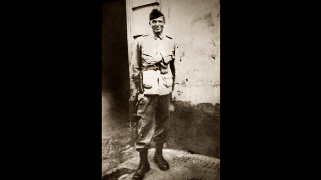 Uncle Steve returns home from World War II