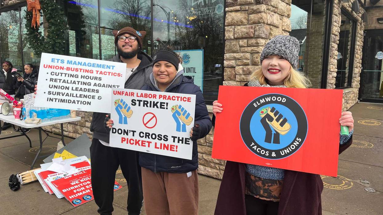 Union organizers striking outside Elmwood Taco & Subs after unionization vote on 12/06/2023.