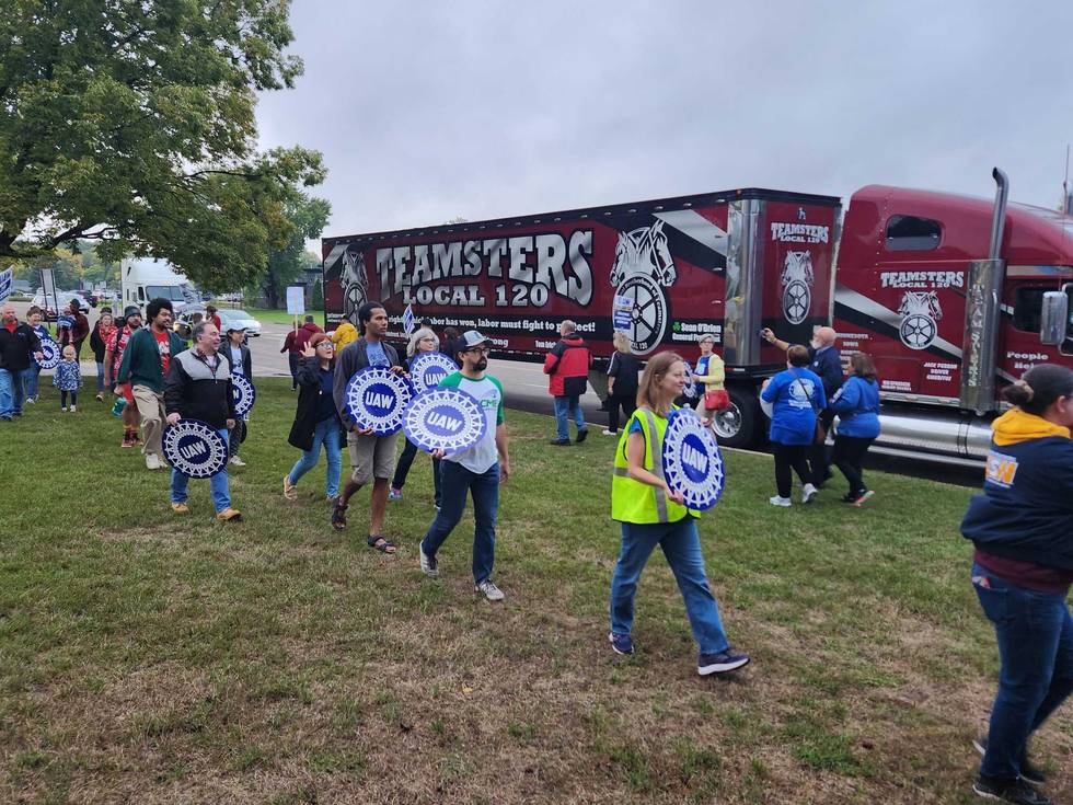 Union Workers on strike, UAW