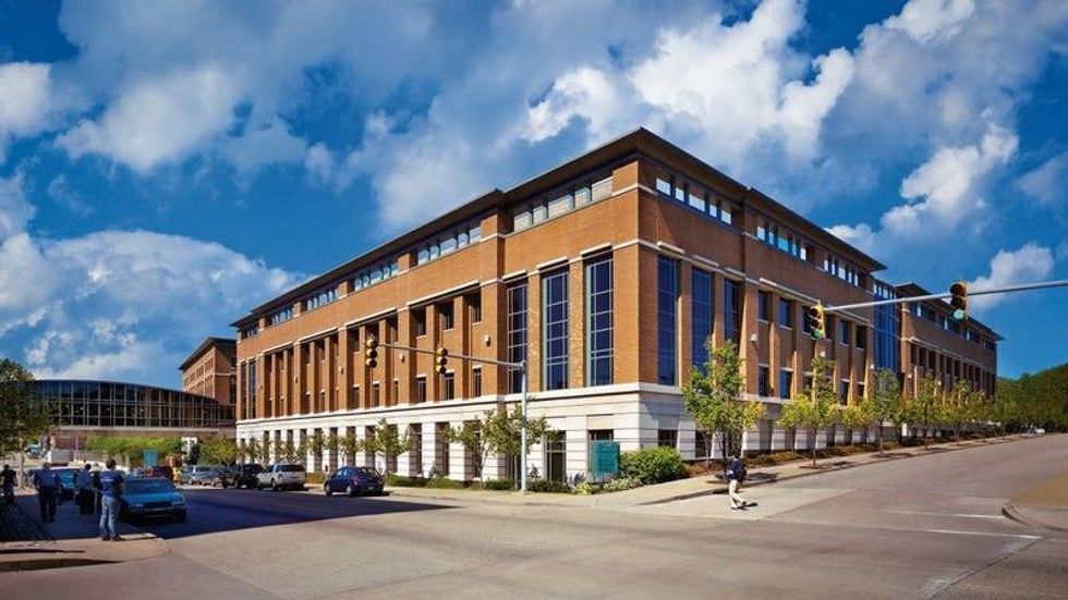 UPMC Hillman Building