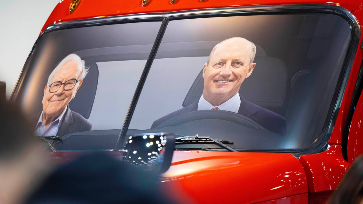 US Earns Berkshire Hathaway