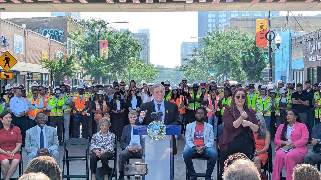 US Sen Dick Durbin celebrates reopening of Argyle station