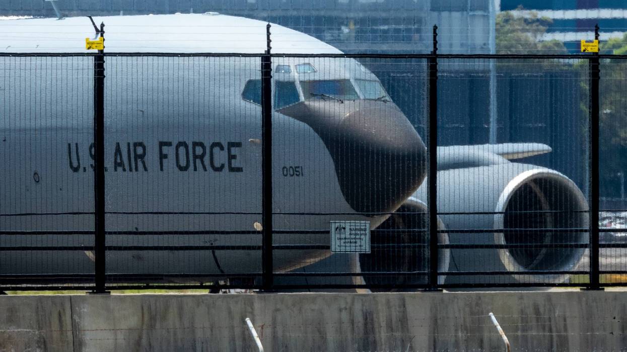 USAF KC-135R Stratotanker Cockpit
