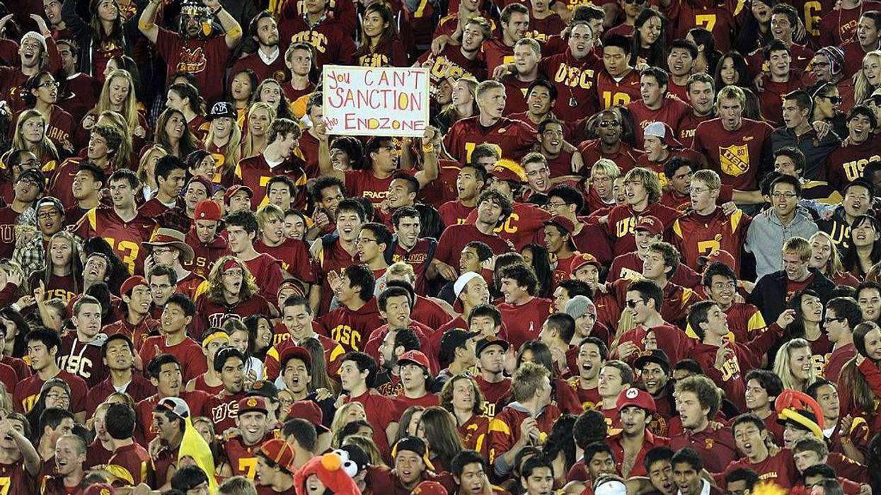 USC fans in the crowd.