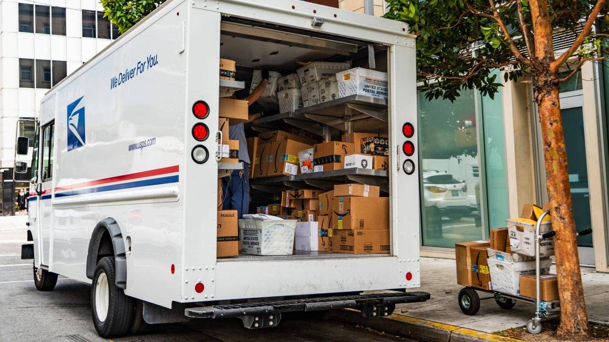 USPS package delivery