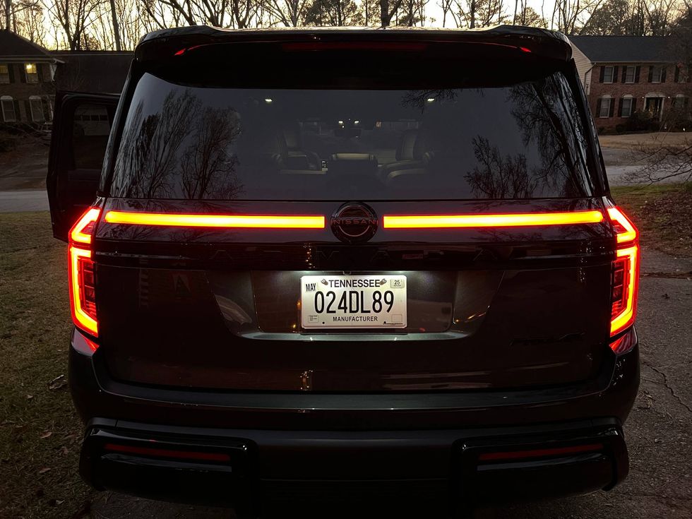 V103